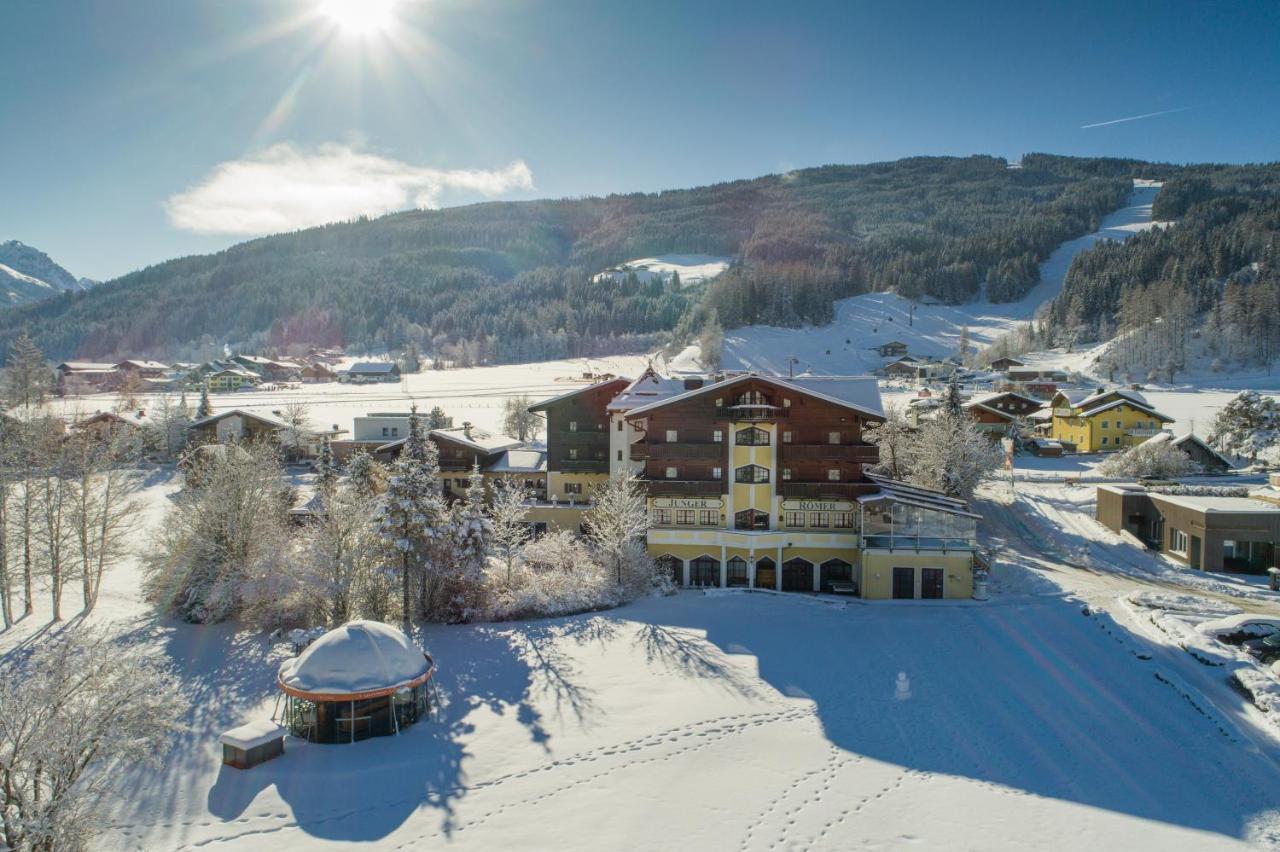 Hotel Zum Jungen Romer Radstadt Exteriör bild